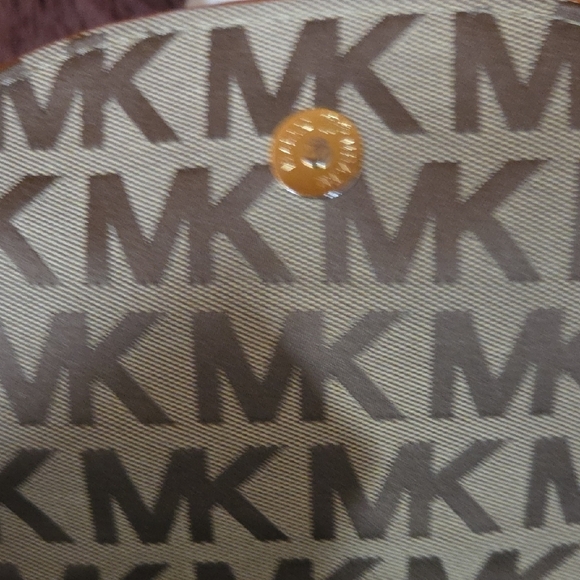 Michael Kors Jet Set Signature Flap Tech backpack main image 9